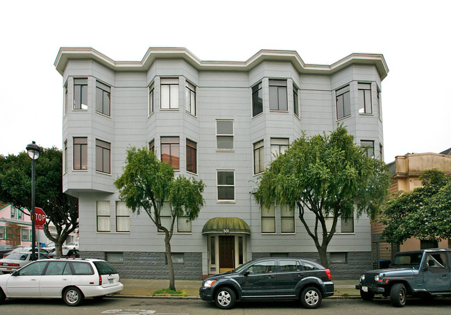 301 Hugo St in San Francisco, CA - Foto de edificio - Building Photo