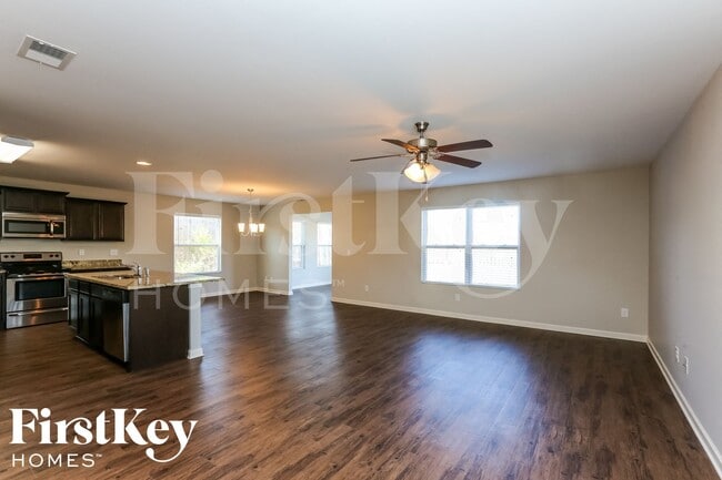 181 Ashby St in Calera, AL - Building Photo - Building Photo