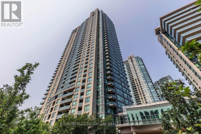 property at 215 Fort York Blvd