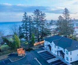 1940 Nunns Rd in Campbell River, BC - Building Photo - Building Photo