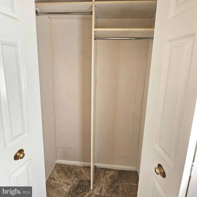 6579 Cypress Point Rd in Alexandria, VA - Building Photo - Building Photo