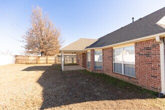 11003 E 95th Pl N in Owasso, OK - Building Photo - Building Photo