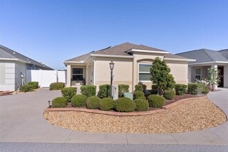 9191 SE 166th Sprung Ln in the Villages, FL - Building Photo - Building Photo