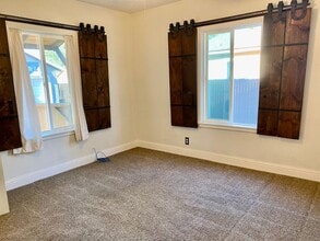 3812 E Townsend Ave in Fresno, CA - Building Photo - Building Photo