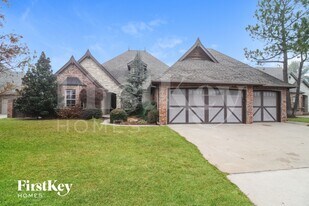 13705 Verona Strada in Oklahoma City, OK - Building Photo