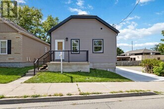 178 Woodward Ave in London, ON - Building Photo - Building Photo