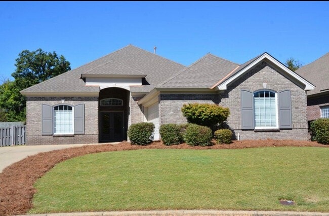 property at 2206 Wyndgate Dr