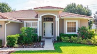 421 Bay Leaf Dr in Kissimmee, FL - Foto de edificio - Building Photo