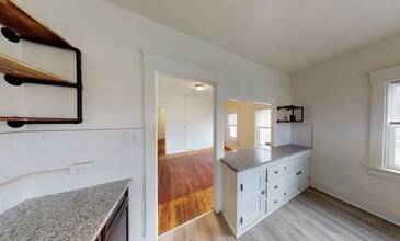 316-322 Taylor Ave in Scranton, PA - Building Photo - Interior Photo