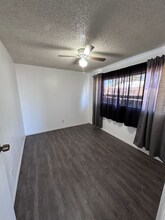 15952 M St in Mojave, CA - Building Photo - Building Photo