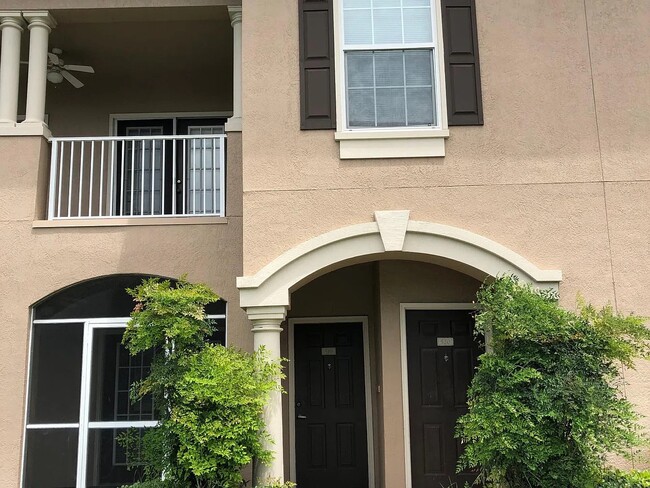 14316 Fredricksburg Dr, Unit 520 in Orlando, FL - Building Photo - Building Photo