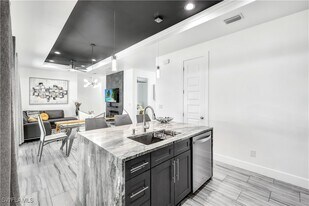 4634 Catalina Ln in Bonita Springs, FL - Building Photo