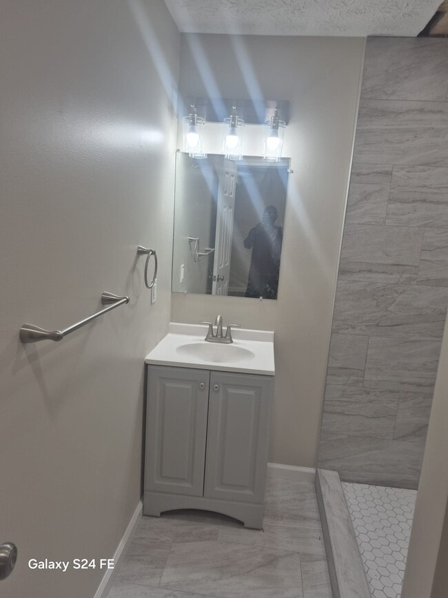 property at 7428 Quail Ridge Ln