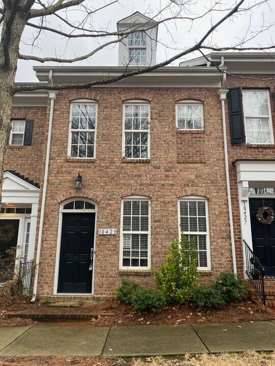 10423 Rocky Ford Club Rd in Charlotte, NC - Building Photo
