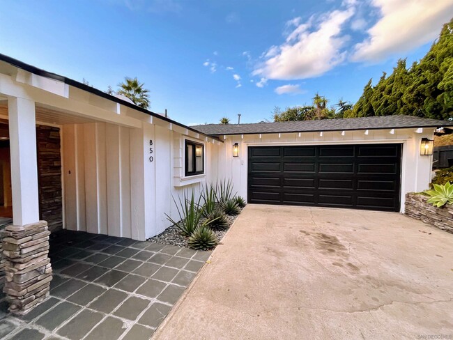 850 Hygeia Ave in Encinitas, CA - Building Photo - Building Photo