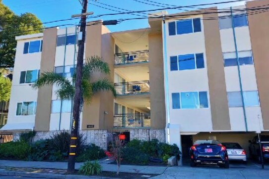 1930 Channing Way in Berkeley, CA - Building Photo