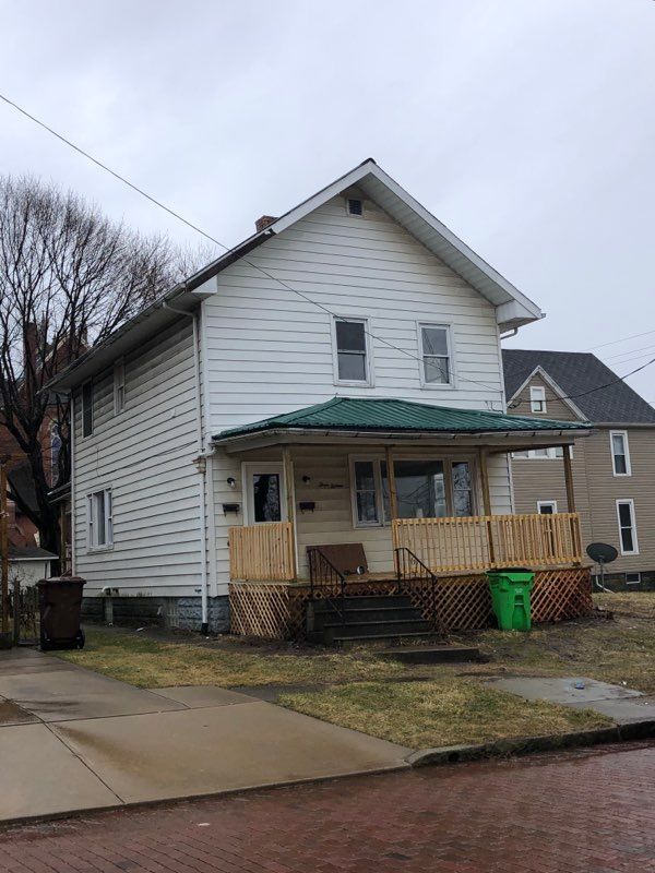 315 Oak Ave SE in Massillon, OH - Building Photo - Building Photo