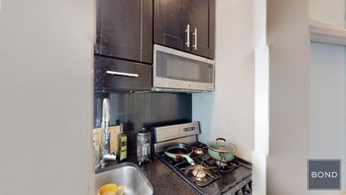 234 Mott St in New York, NY - Building Photo - Building Photo