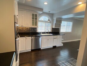 20947 Hackney St in Los Angeles, CA - Building Photo - Building Photo