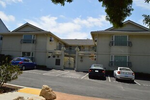 4090 Falcon St in San Diego, CA - Building Photo