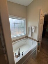 742 Sterling Brooke Ct in Winston-Salem, NC - Building Photo - Building Photo