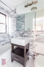 722 Tenth Ave (49th & 50th), #2A in New York, NY - Building Photo - Building Photo