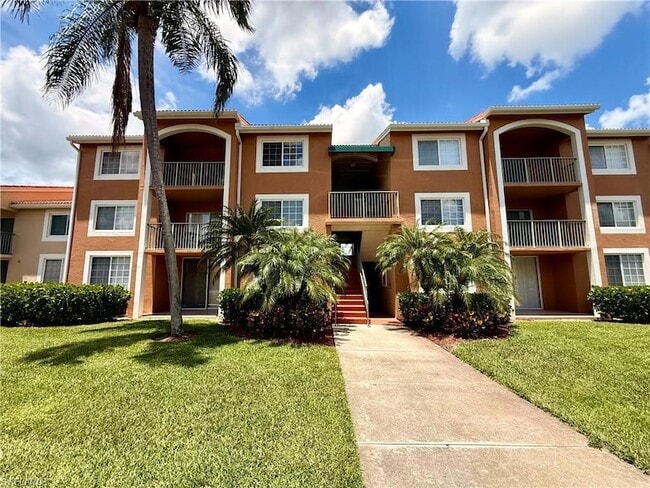property at 1265 Wildwood Lakes Blvd