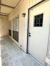 7731 Broadway in San Antonio, TX - Building Photo - Building Photo