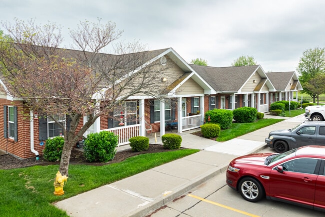 Wilshire Hills in Lee's Summit, MO - Building Photo - Building Photo