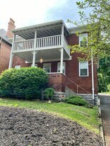 5628 Northumberland St