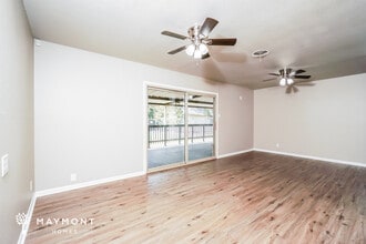 906 Olney Dr in San Antonio, TX - Foto de edificio - Building Photo