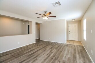 1080 S Bogle Ct in Chandler, AZ - Building Photo - Building Photo