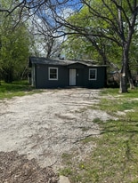 1114 J J Flewellen Rd in Waco, TX - Building Photo