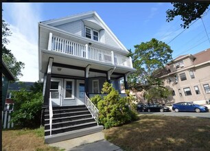 215 Boston Ave-Unit -2 in Medford, MA - Building Photo - Building Photo