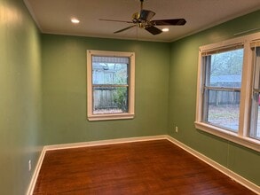 1142 Olive in Magnolia, AR - Building Photo - Building Photo