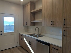 150 E 700 N St in Ephraim, UT - Building Photo - Building Photo