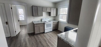 619 Tracy St, Unit 4 in Utica, NY - Building Photo - Building Photo