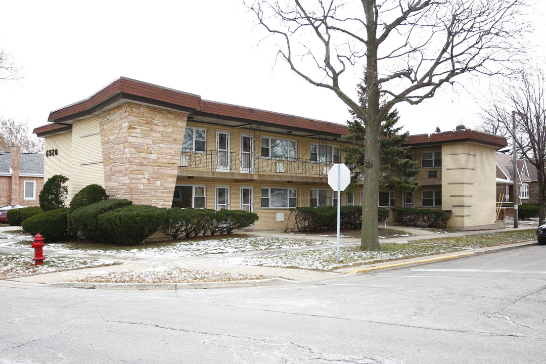 6520 Windsor Ave in Berwyn, IL - Foto de edificio