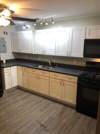 7917 Baltimore St photo'