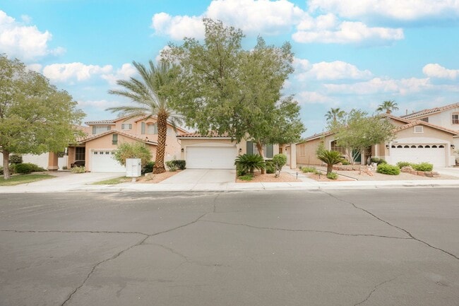 2290 Chestnut Bluffs Ave