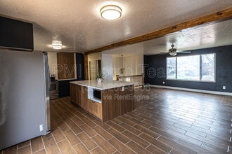1312 Roger Cir in Layton, UT - Building Photo - Building Photo