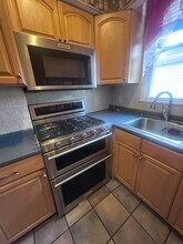95 E Clifton Ave in Clifton, NJ - Building Photo - Building Photo