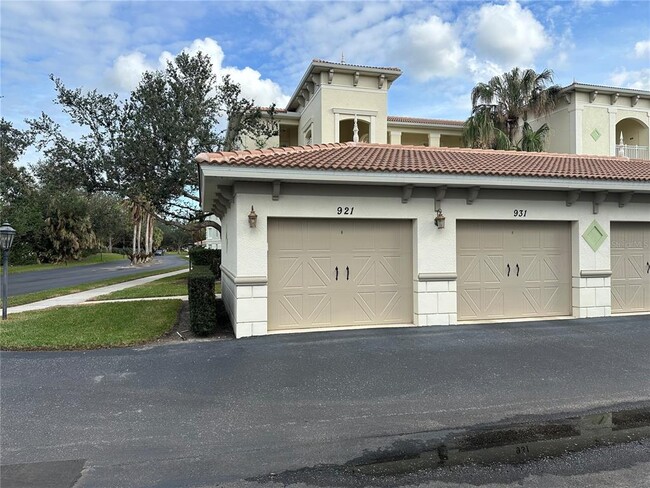 900 San Lino Cir in Venice, FL - Building Photo - Building Photo