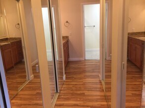 10022 NW 41st St in Doral, FL - Building Photo - Building Photo