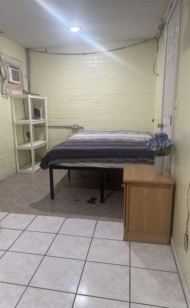 2001 N Brazosport Blvd in Freeport, TX - Building Photo - Building Photo