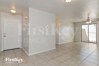 5304 Tipper Ave in Las Vegas, NV - Building Photo - Building Photo
