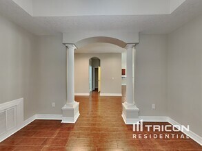 1224 Lavender Jewel Ct in Plant City, FL - Building Photo - Building Photo