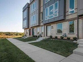 1463 Wheyfield Dr in Frederick, MD - Building Photo - Building Photo