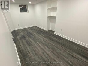 44 Howling Crescent in Ajax, ON - Building Photo - Building Photo