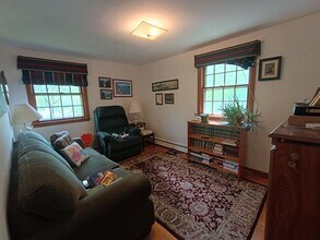 67 Cliffe Ave in Lexington, MA - Building Photo - Building Photo